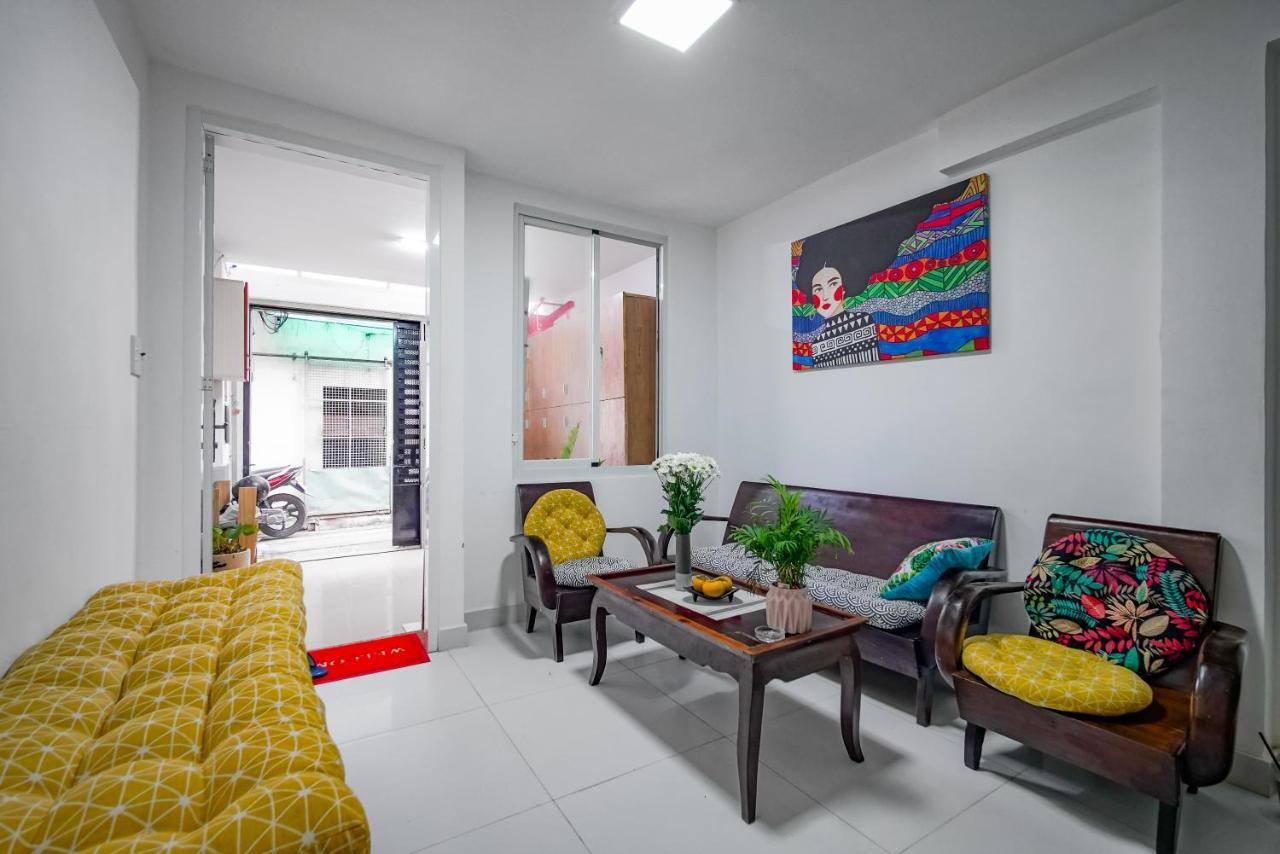 הו צ'י מין סיטי Adora Bui Vien Homestay מראה חיצוני תמונה