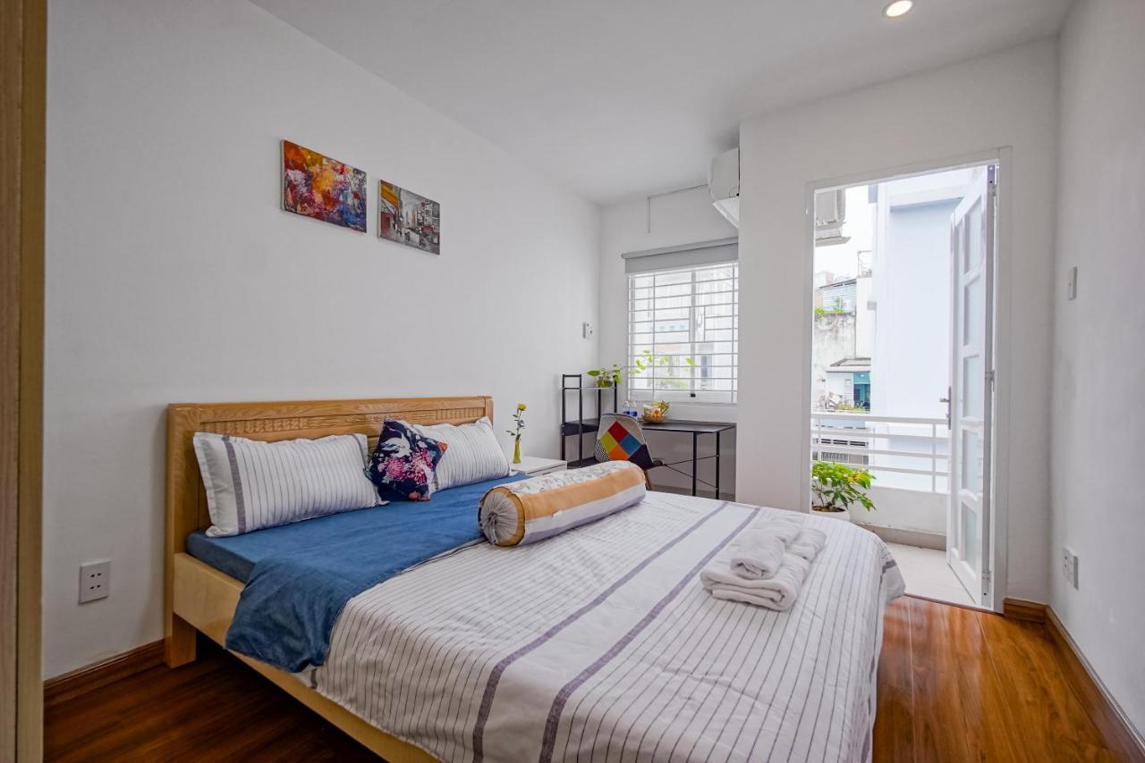 הו צ'י מין סיטי Adora Bui Vien Homestay מראה חיצוני תמונה